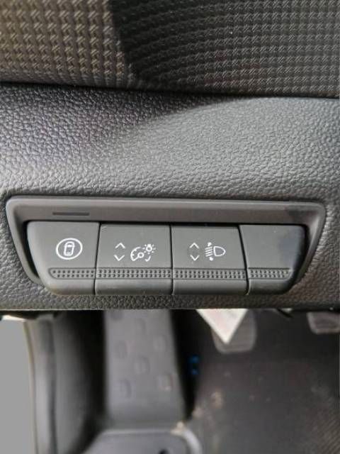 Fahrzeugabbildung Renault TRAFIC Lkw Komfort L2H1 3,1t Blue dCi 150 MY24