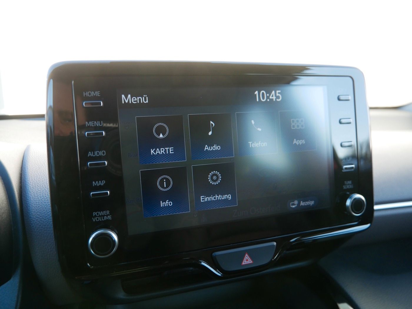 Fahrzeugabbildung Toyota Yaris Cross 1.5 VVT-iE Elegant AHK Kamera ACC LH