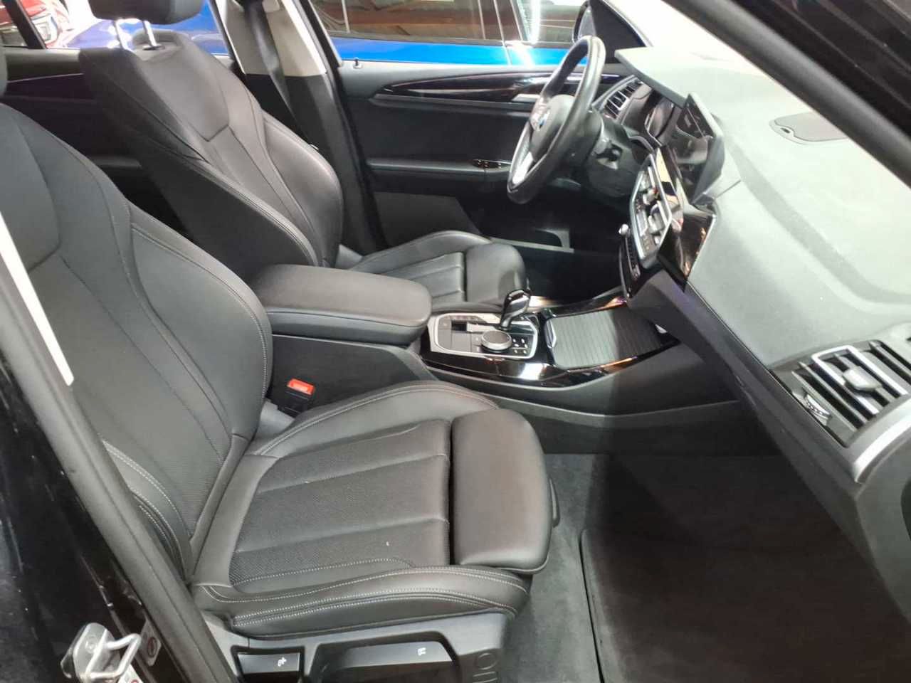 BMW X3 xDrive20d Aut. Navi Leder AHK LED SHZ foto 11