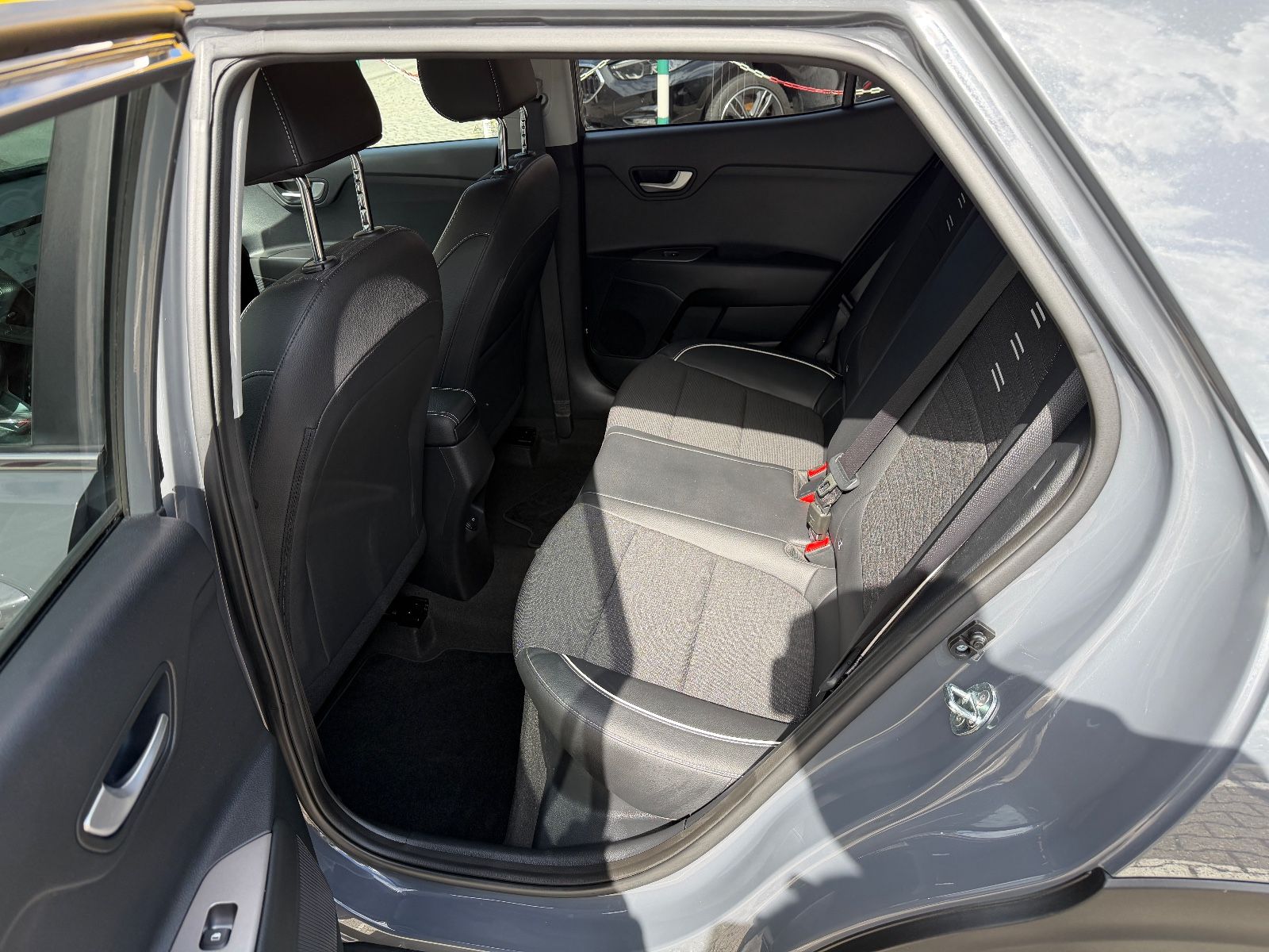 Fahrzeugabbildung Kia Stonic GT-Line MILD HYBRID NAVI KAMERA LED