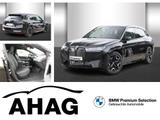 BMW iX xDrive40 AHK Komfortzugang Soft-Close - gebrauchte BMW iX aus dem Jahr 2024