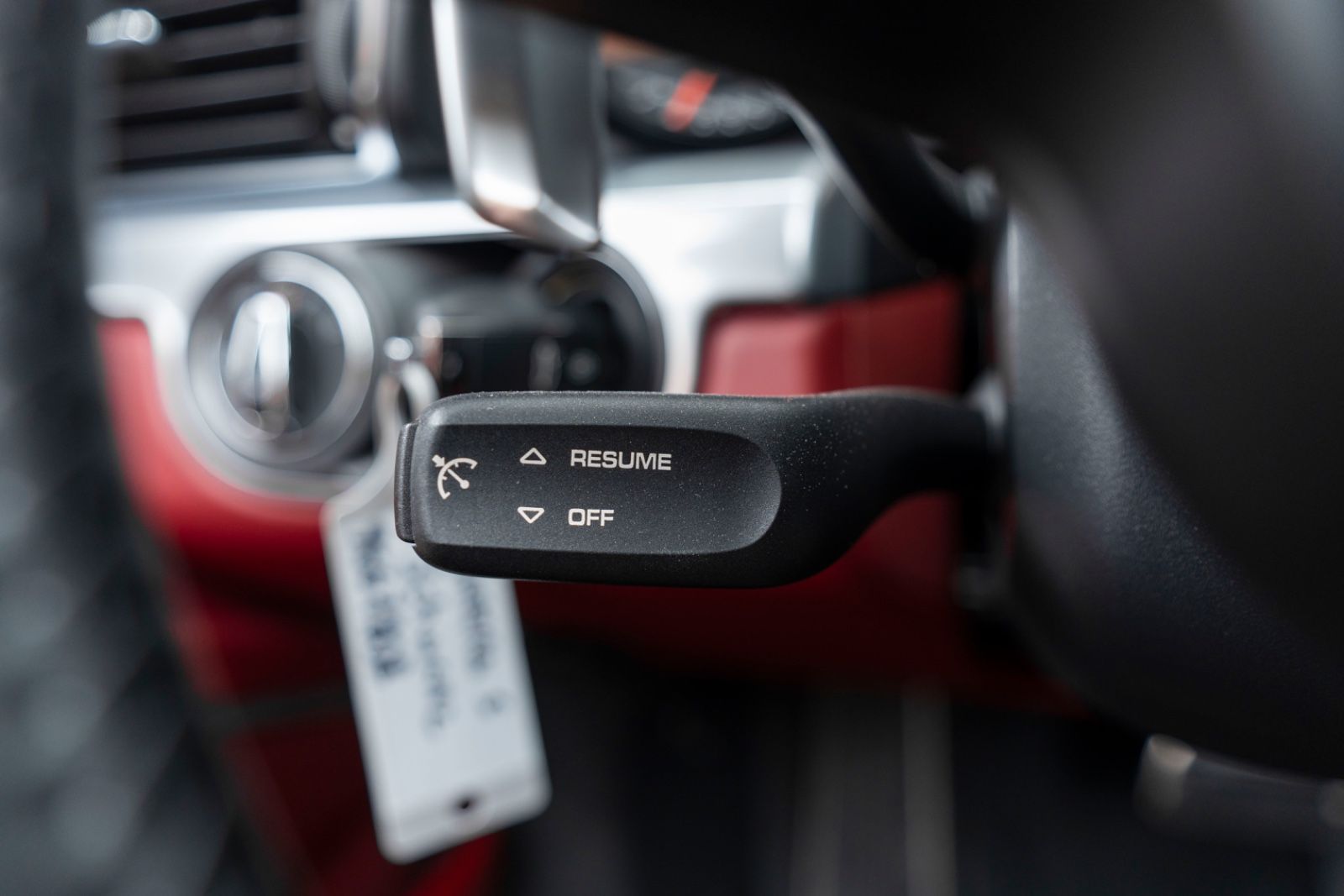 Fahrzeugabbildung Porsche 911 Carrera S Cabrio BOSE PASM TOTW CARPLAY LED