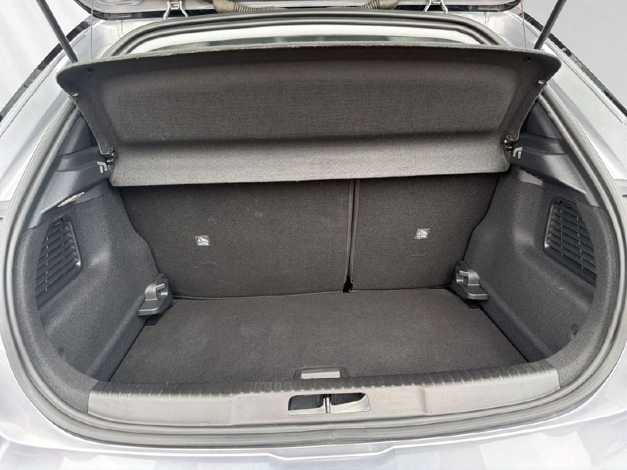 Fahrzeugabbildung Opel Mokka Elegance