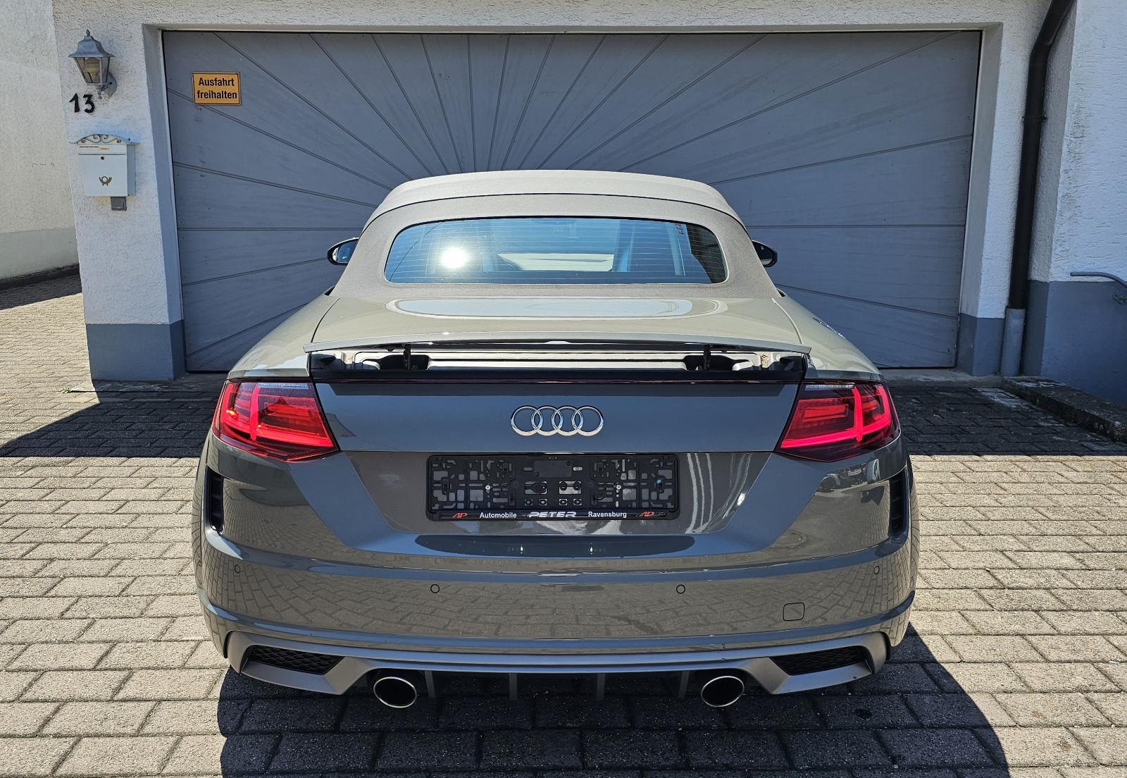 Audi TT Roadster 40 TFSI S-tronic S line Exclusive
