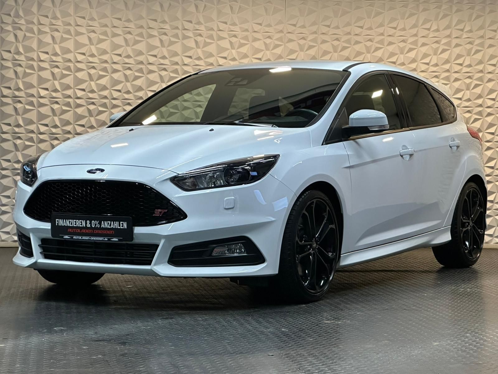 FORD Focus 2.0EB ST* BIXEN#SHZ#LH#FH#NAVI#TEMPO#SONY - Image 4