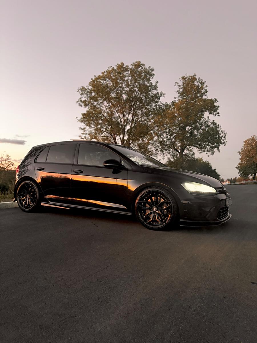 Volkswagen Golf 2.0 TSI DSG 4MOTION BMT R R