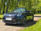 MINI Cooper Cabrio Classic Trim Steptronic Classi...
