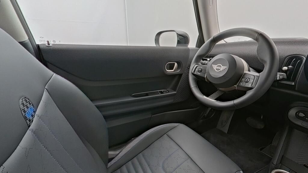 MINI Cooper C - Bild 11