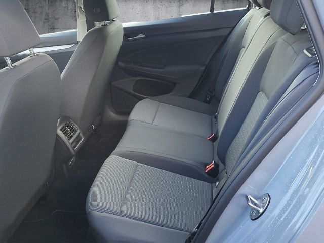 Golf VIII 1.0TSI Variant ParkPilot Climatronic