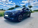 Audi Q4 45 e-tron quattro S-Line  HUD/AHK/PANO/MATRIX - Audi Q4 e-tron von privat