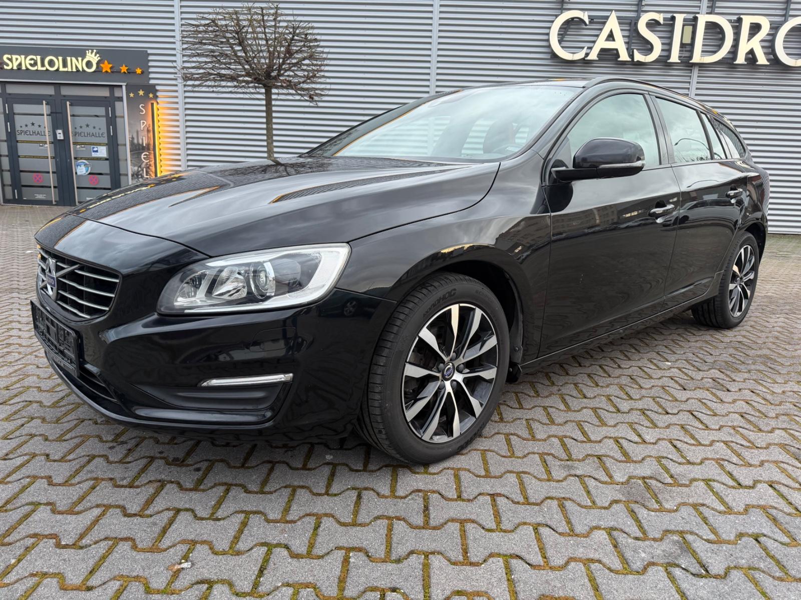 Volvo V60 D2 Linje Svart Aut. LEDER+NAVI+XENON+AHK+CAM