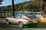 Jaguar E-Type Serie 1 Coupé "Golden Sand" - Jaguar E-Type in Bonn