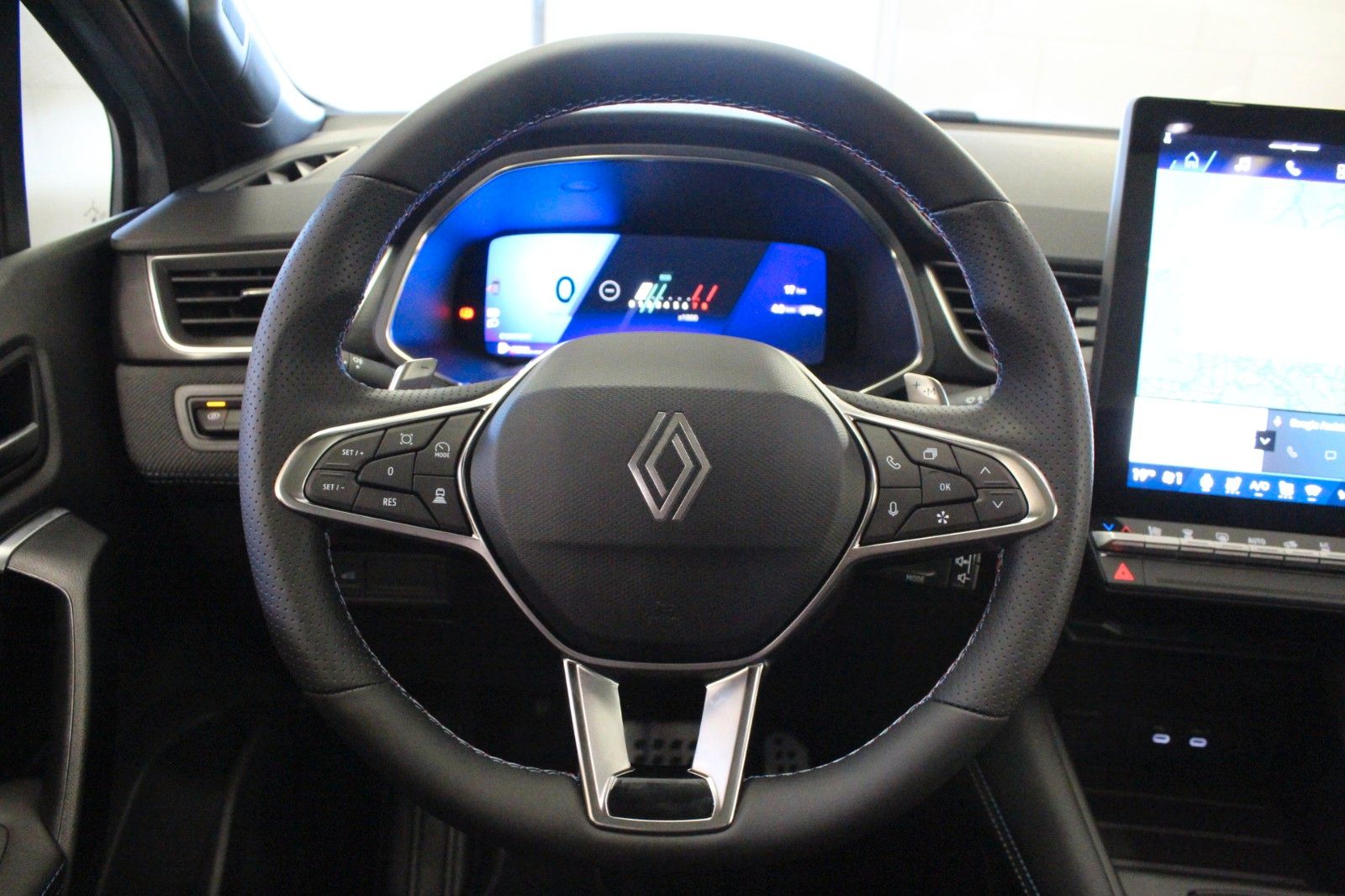 Fahrzeugabbildung Renault Symbioz Mild Hybrid 140 EDC Esprit Alpine