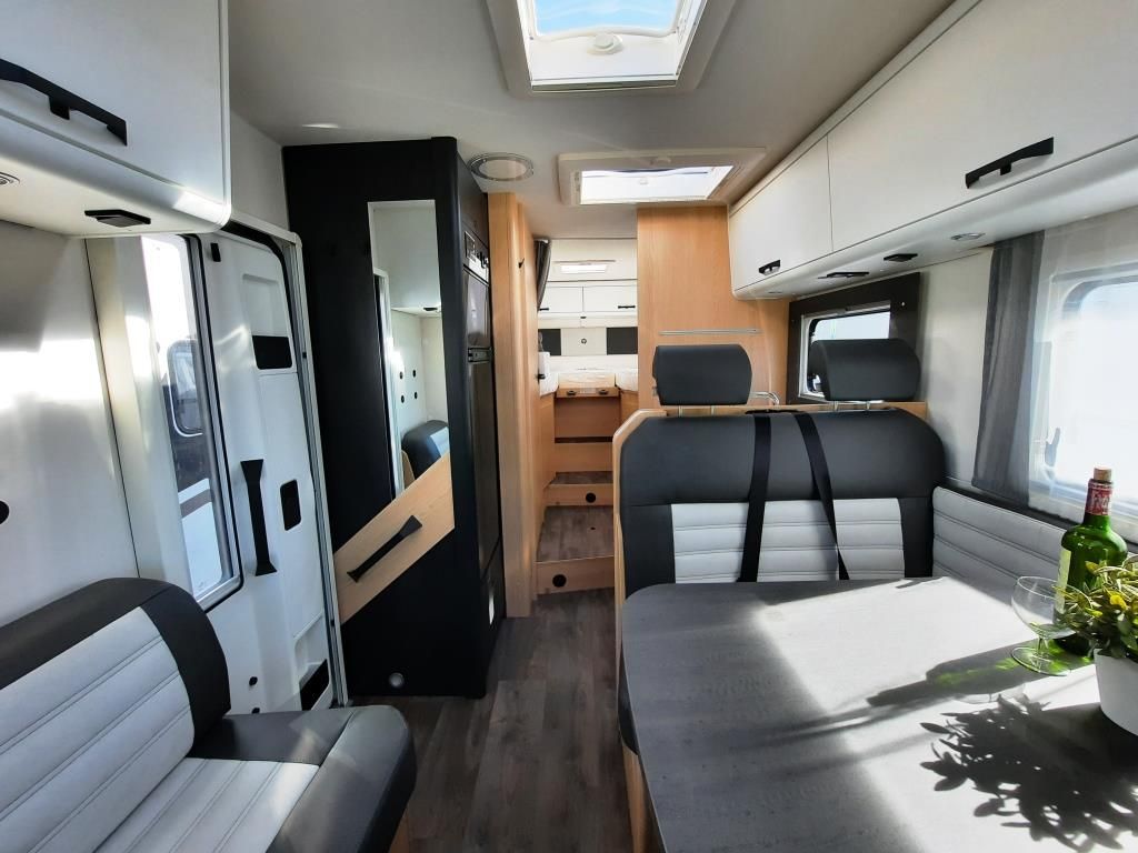 Fahrzeugabbildung Sunlight T 68 Adventure Edition Verfüg./Sparen Sie 4.086,