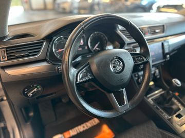 MYAUTOCENTER – Gebraucht- und Jahreswagen mit Werkstattservice in Pfaffenhofen Skoda Superb Combi Style *Bi Xenon*Klima*ACC*