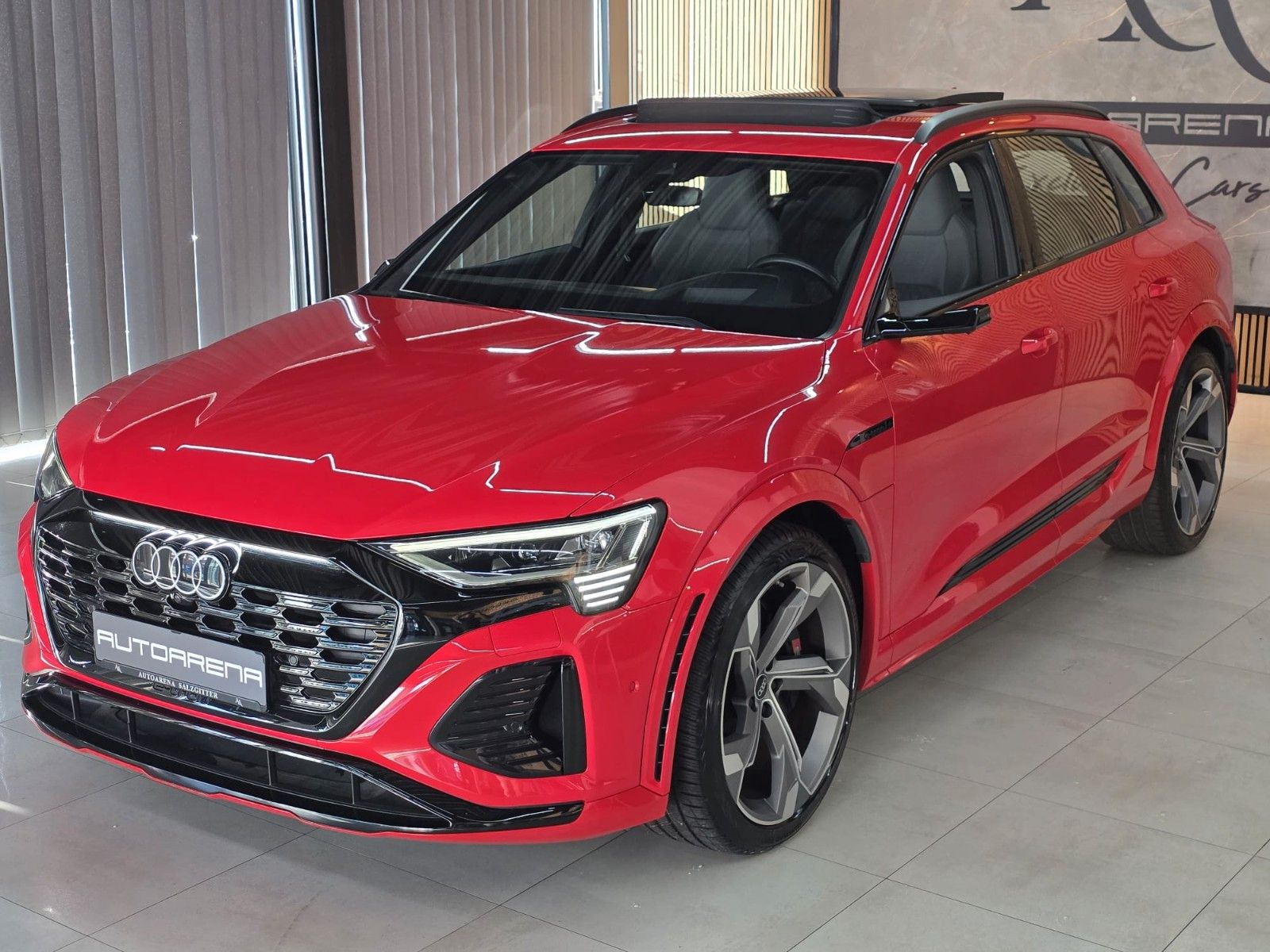 Audi SQ8 e-tron quattro*PANO*MATRIX*B&O*SOFT-CLOSE* imagem 3