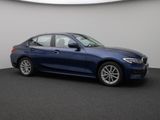 BMW 330e CockPitPr Navi PDC Alarm Geschwindigkeitsre - BMW 330 mit Hybrid-Antrieb
