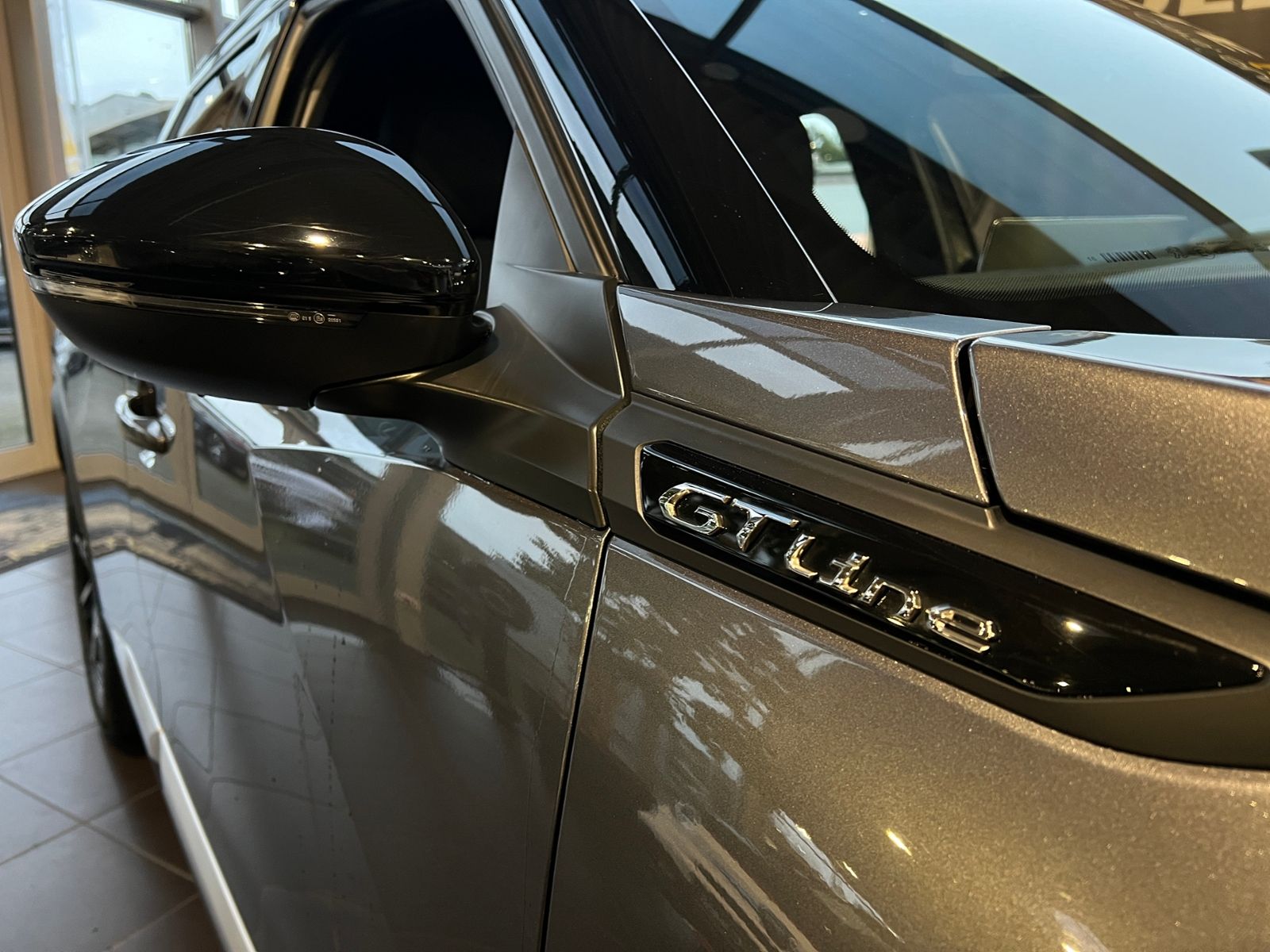 Fahrzeugabbildung Peugeot 2008 GT-Line RKF LED ALU