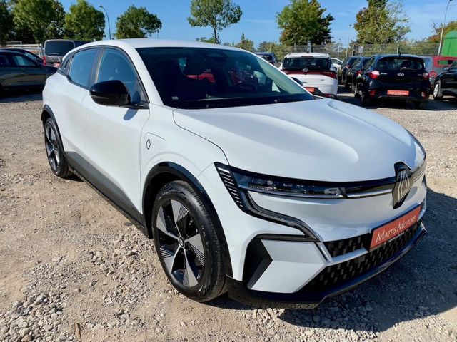 Renault Megane E-TECH EV40 AAC SHZ CARPLAY LED KAMERA