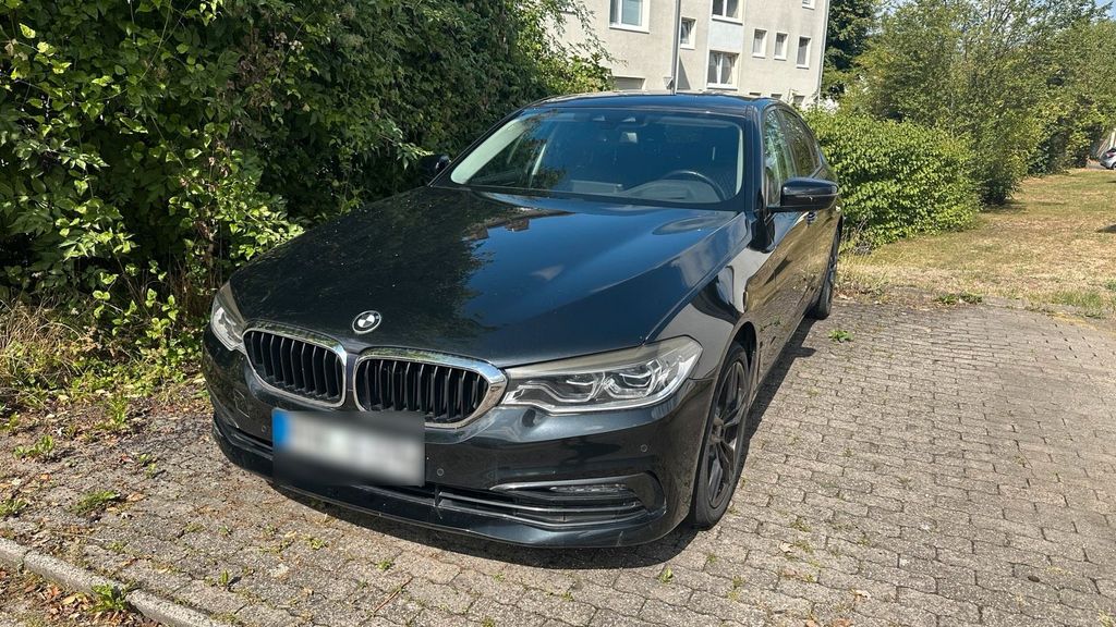 Image of BMW 530