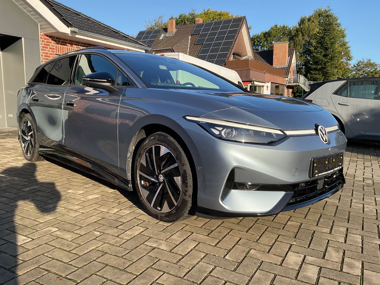 Fahrzeugabbildung Volkswagen ID.7 Pro 82 kWh 210 kW Pro Tourer,AHK,Kamera,IQ