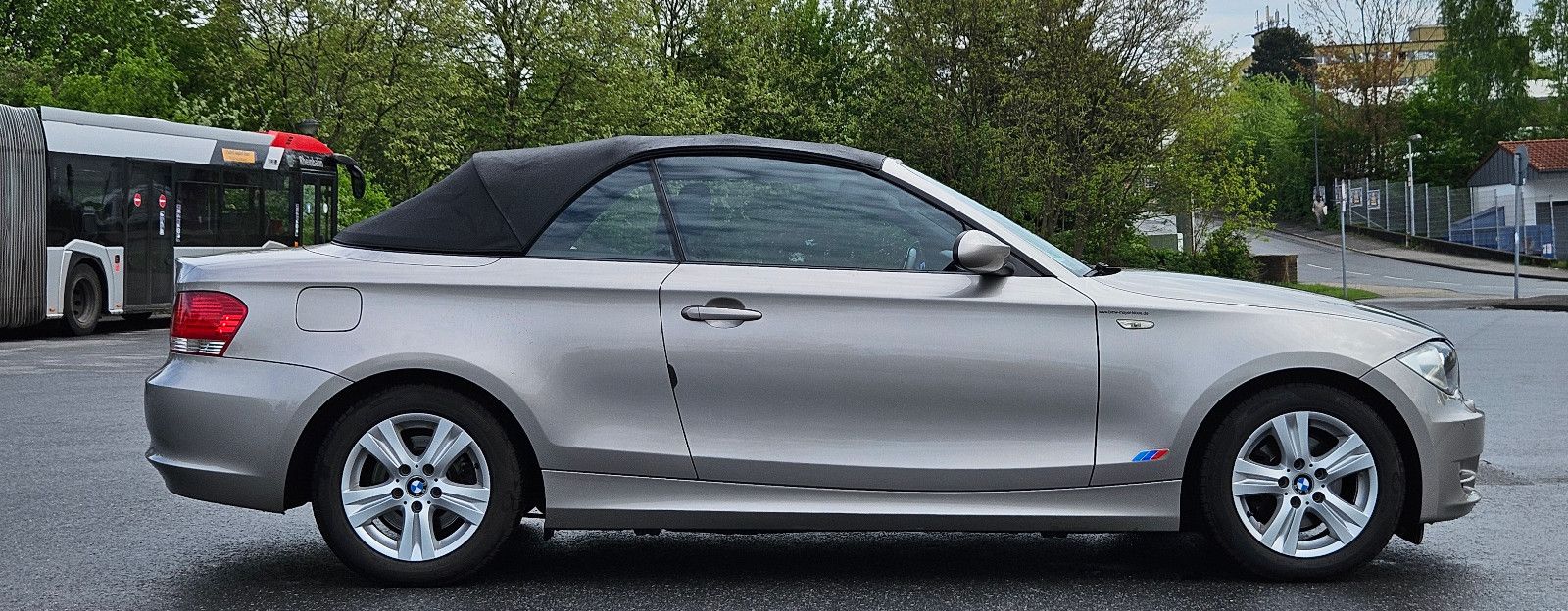 BMW BMW 118i Cabrio E88 VOLL SCHECKHEFT M-Paket I