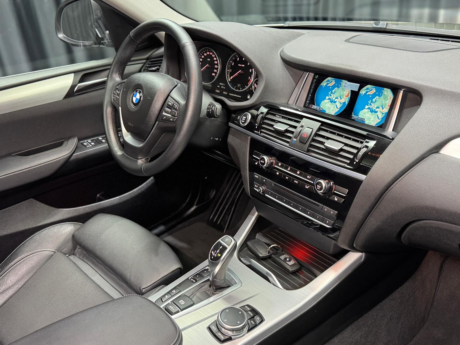 Fahrzeugabbildung BMW X4 xDrive 35I|PANO|MEMORY