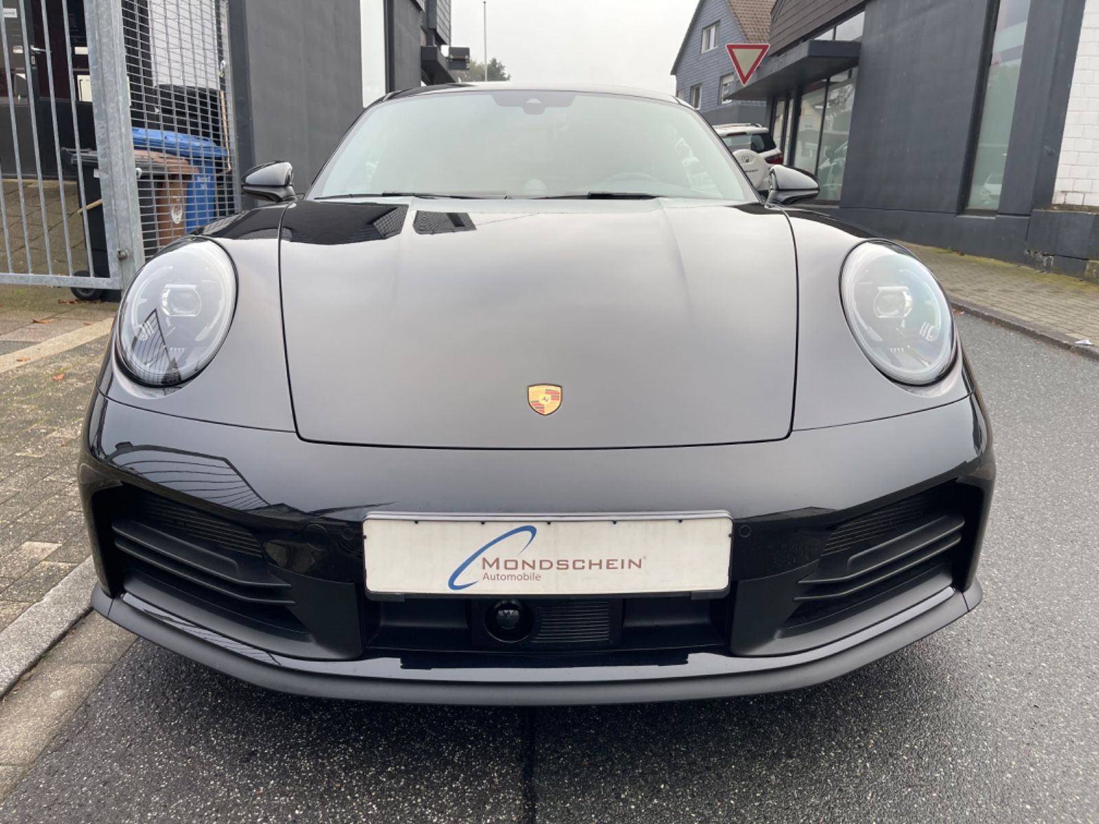 Fahrzeugabbildung Porsche 992 911 Carrera Coupé Facelift |Bose|ACC|PASM|