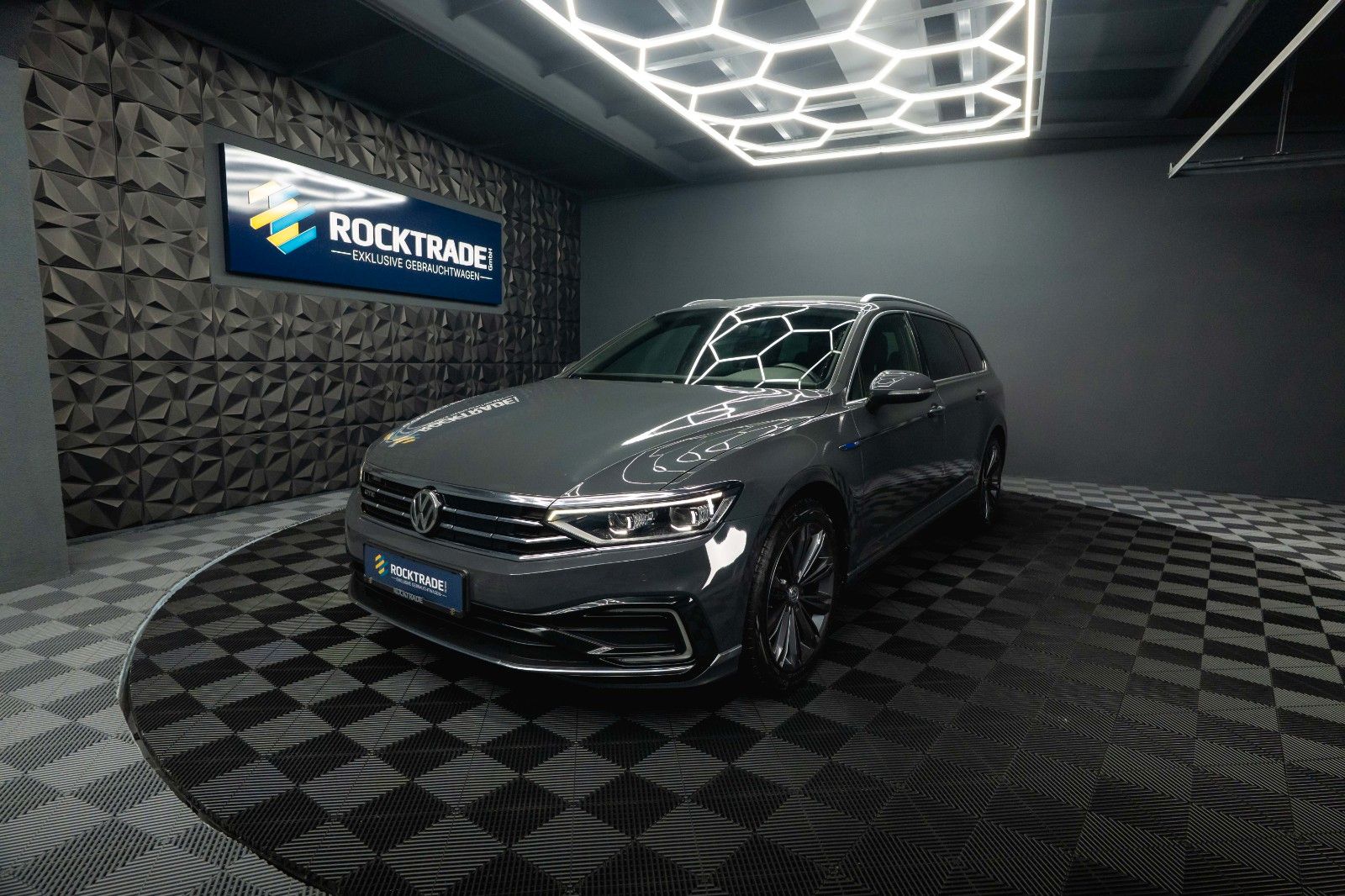 Fahrzeugabbildung Volkswagen Passat Variant GTE PlugIn Hybrid *LED*Kamera*19%