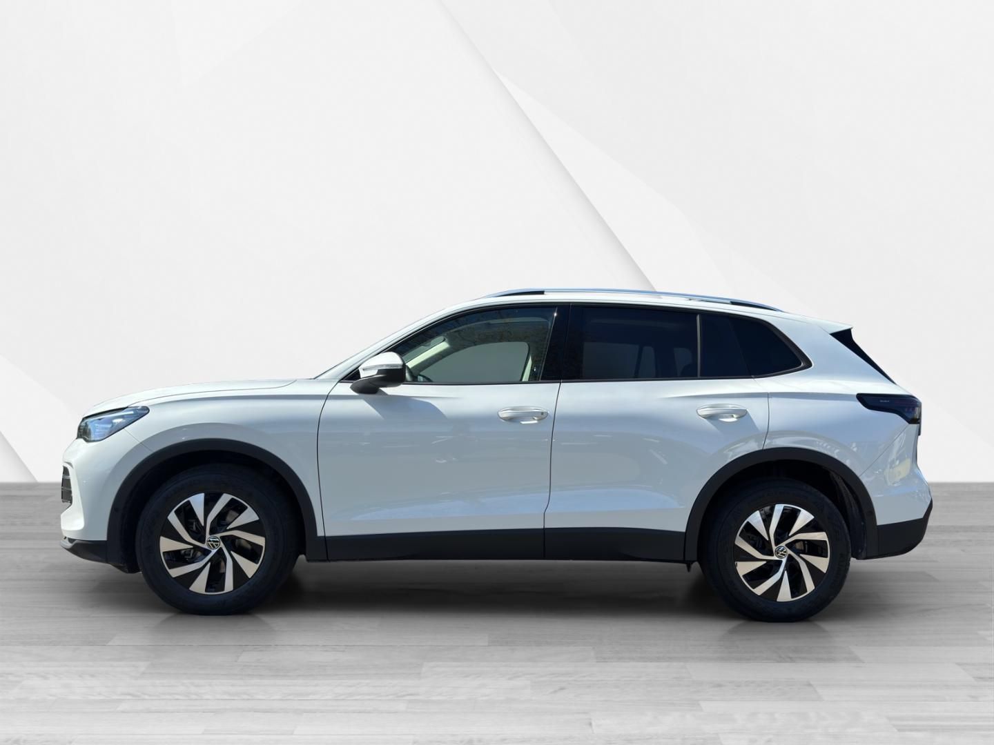 Fahrzeugabbildung Volkswagen Tiguan 1.5 eTSI W Life AHK,HUD,Kamera,LED,Matrix