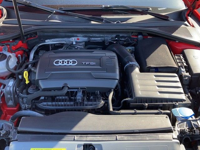 Fahrzeugabbildung Audi A3 Sportback 1.8 TFSI Q S tronic ACC LED PANO NA