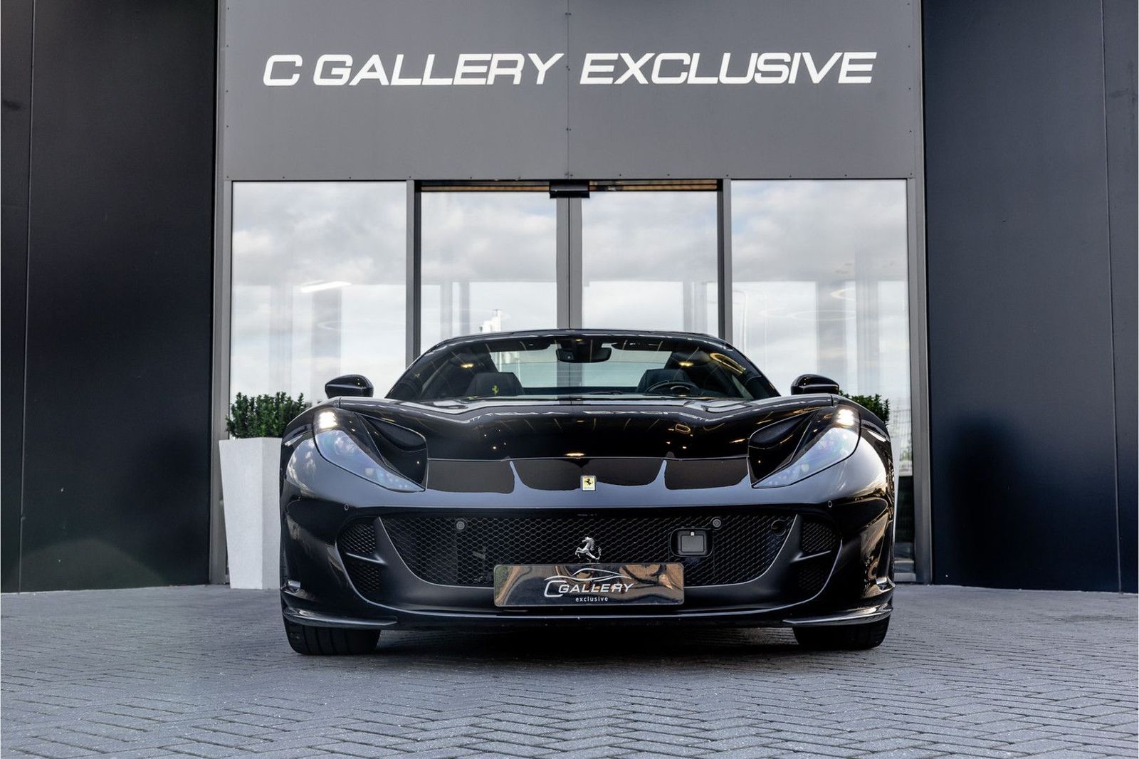 Ferrari 812 GTS 6.5 V12 HELE - Incl BTW | Nero Daytona | imagem 2
