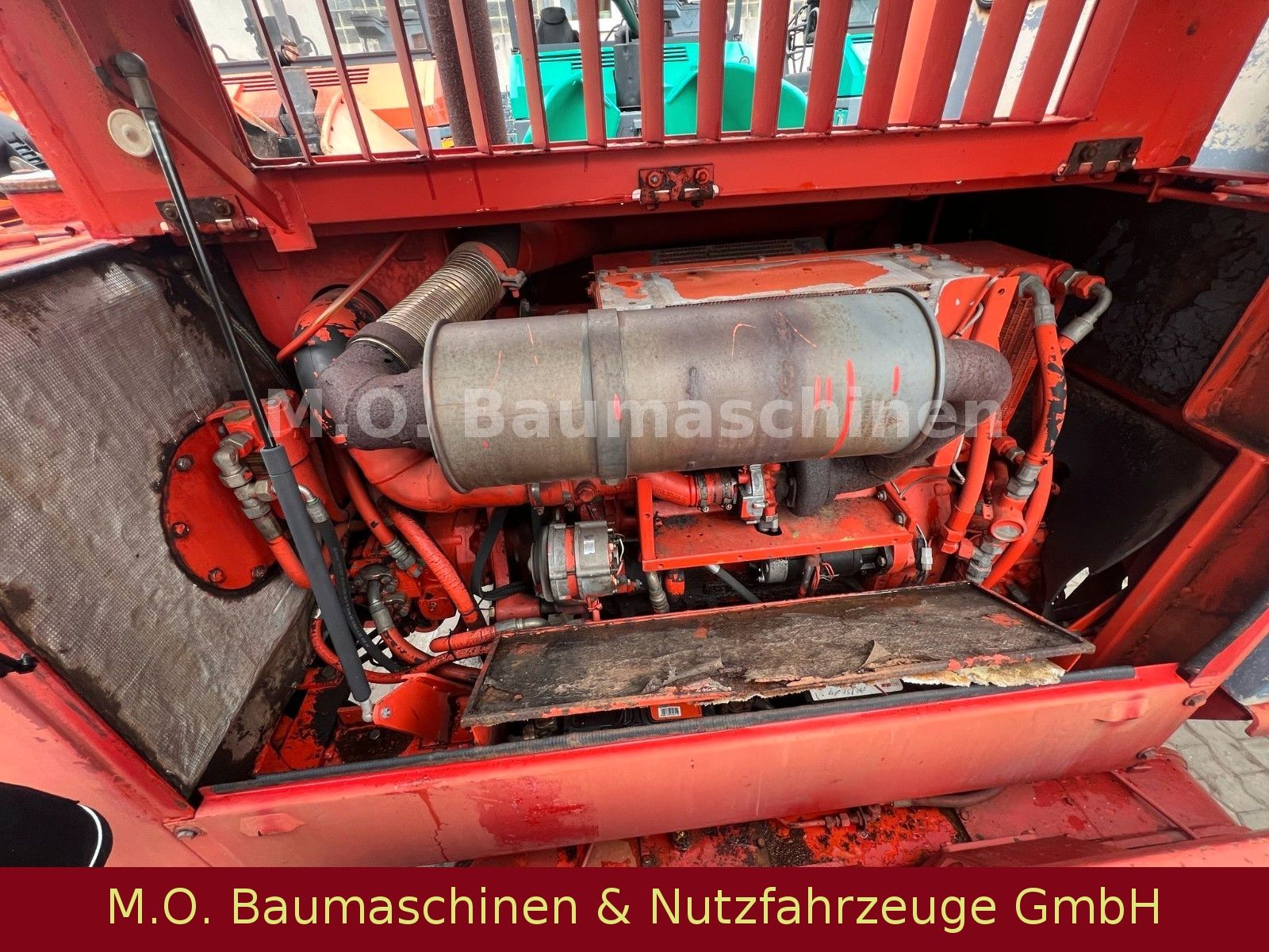 Fahrzeugabbildung O & K F106 A  / Grader /