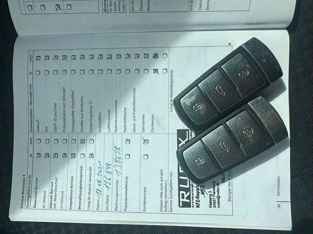 Volkswagen Passat 2011 — photo 9