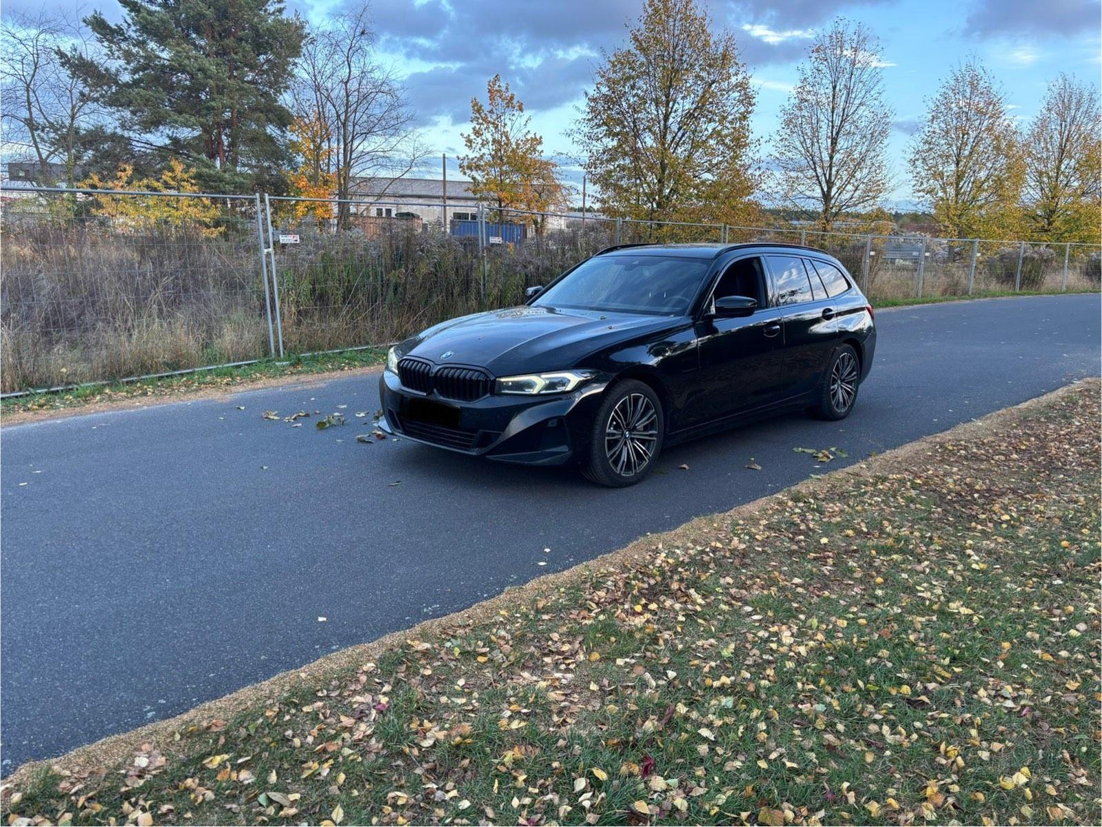BMW 330