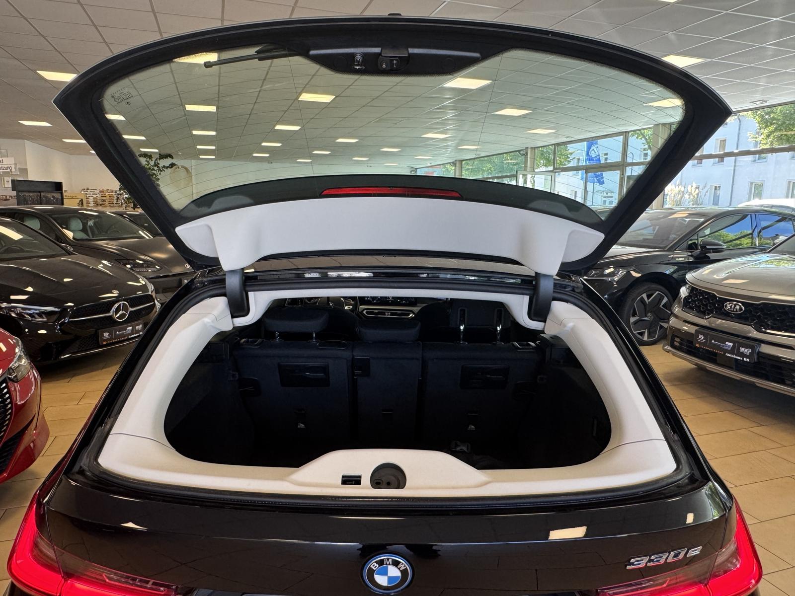 BMW 330 Plug-In*AHK*Live Cockpit Plus*Tempo*SHZ*Navi, миниатюра 10