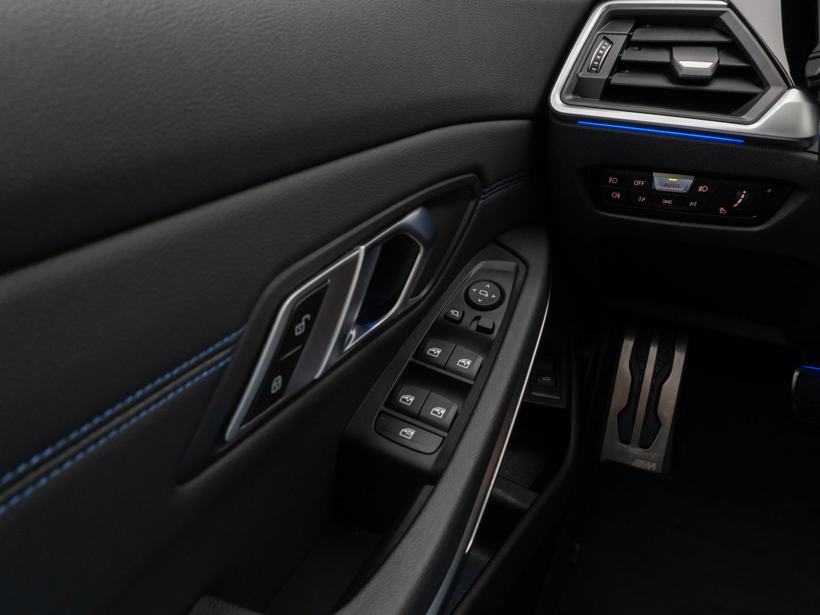 Fahrzeugabbildung BMW 320d M Sport Kamera DAB HiFi Komfort Alarm 19Zol