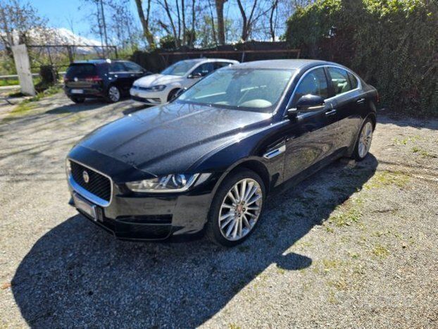 Jaguar XE '2017 euro6 motore da rivedere