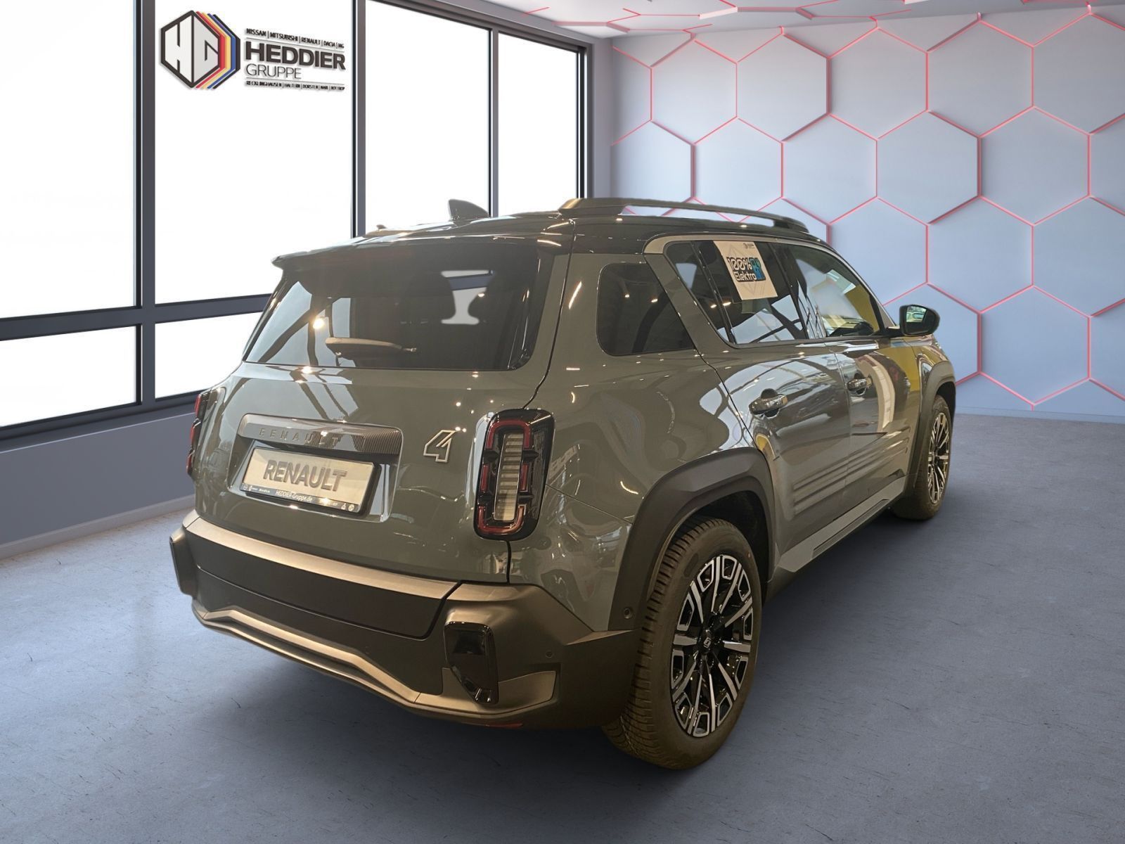 Fahrzeugabbildung Renault 4 E-Tech Electric 150 Comfort Range Iconic