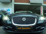 Jaguar XJ Premium Luxury 3.0 V6 Navi LED Kam SHDG 4x4 - Jaguar XJ aus 2013