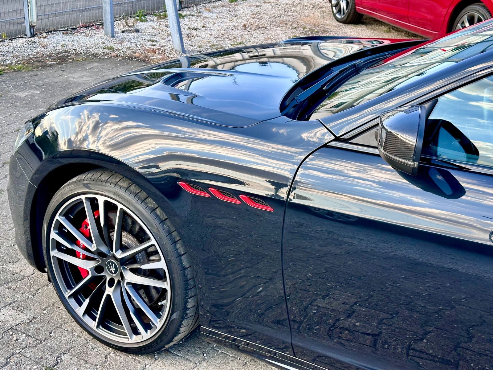 Fahrzeugabbildung Maserati GHIBLI TROFEO *VOLL+CARBON+U.V.M...!