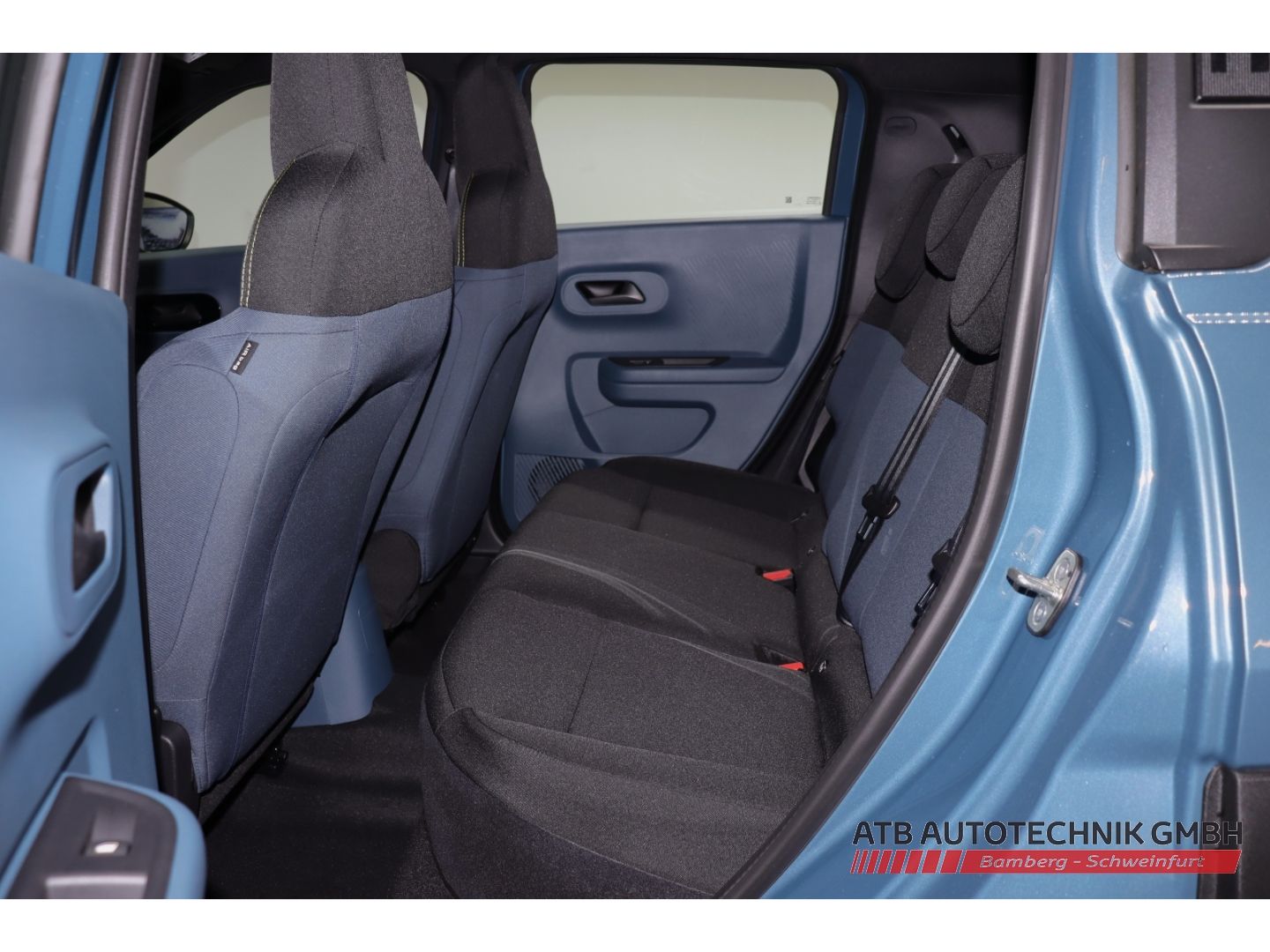 Fahrzeugabbildung Fiat Grande Panda Icon Hybrid 1.2 eDCT LED Apple CarP