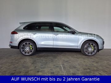 Porsche Cayenne - 10