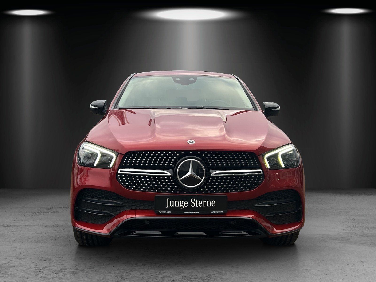 Fahrzeugabbildung Mercedes-Benz GLE350d Cpé AMG Exclu MLED Night AIRMATIC Sitzkl