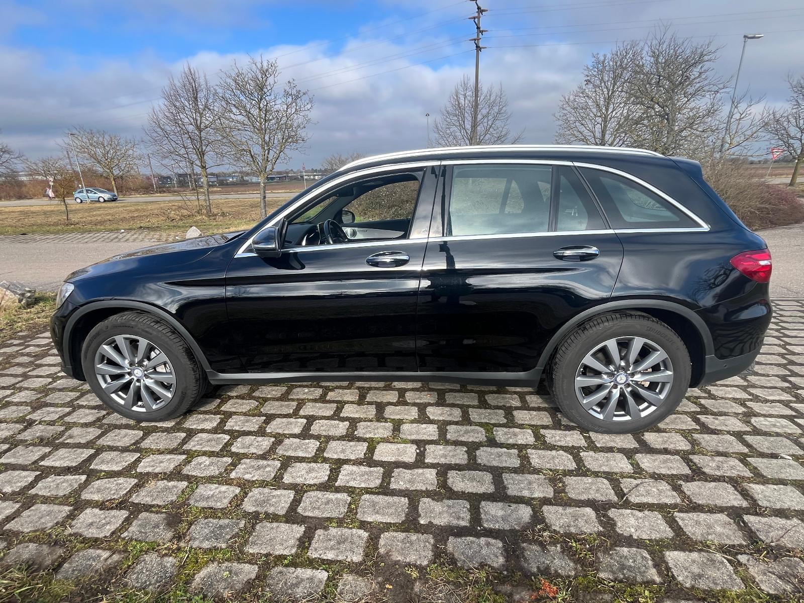 Mercedes-Benz GLC 250 GLC-Panoramadach- AMG Line