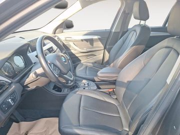 BMW X1 - 10