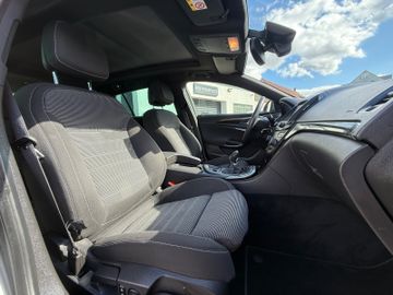Opel Insignia - 9