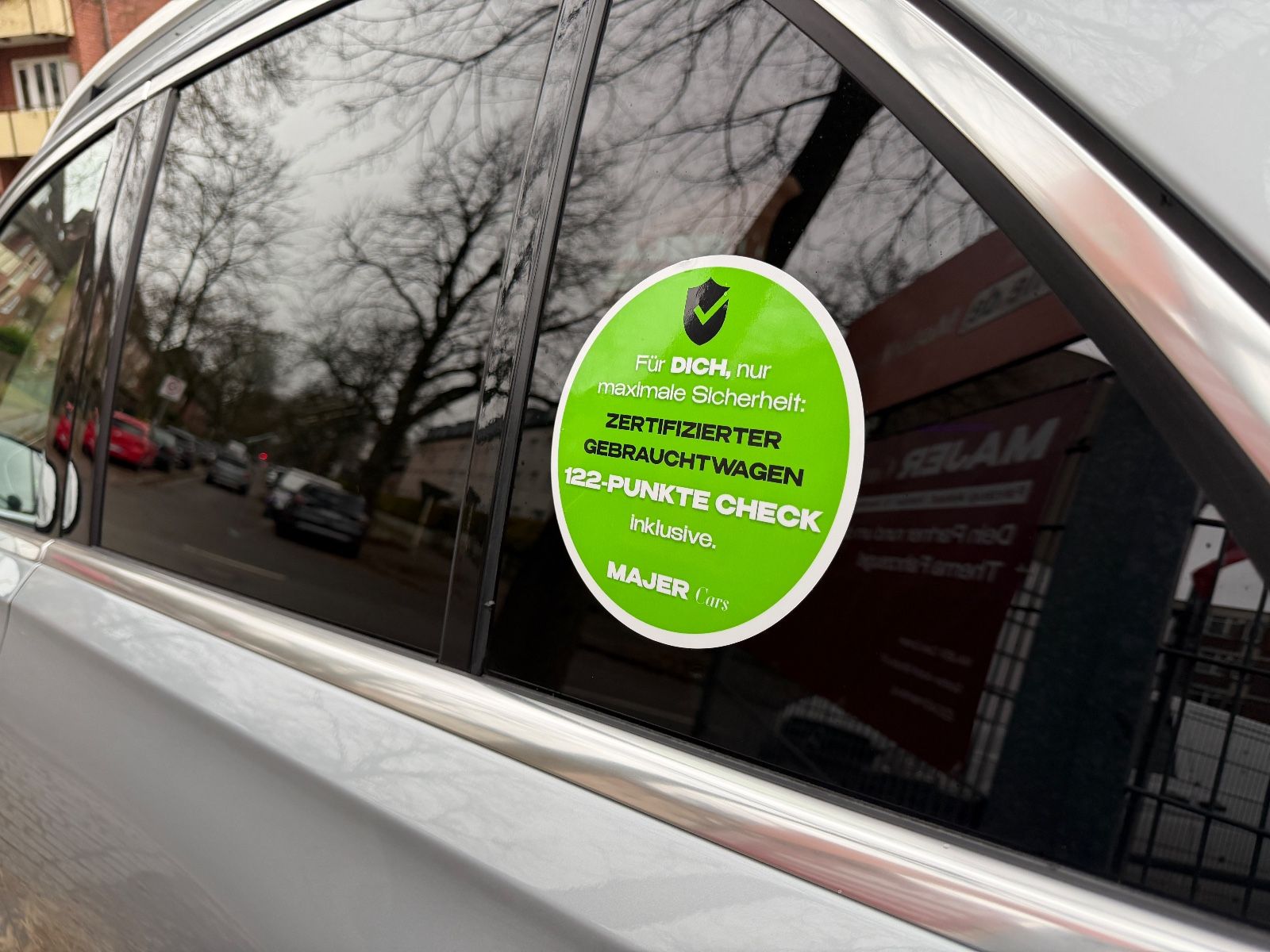 Fahrzeugabbildung Mercedes-Benz GLE 300d 4Matic*BURMESTER*MUTLIBEAM*AHK*WIDESCRE