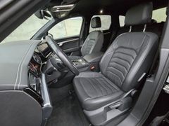 VW Touareg 4Motion R-line Black Edition 286PS