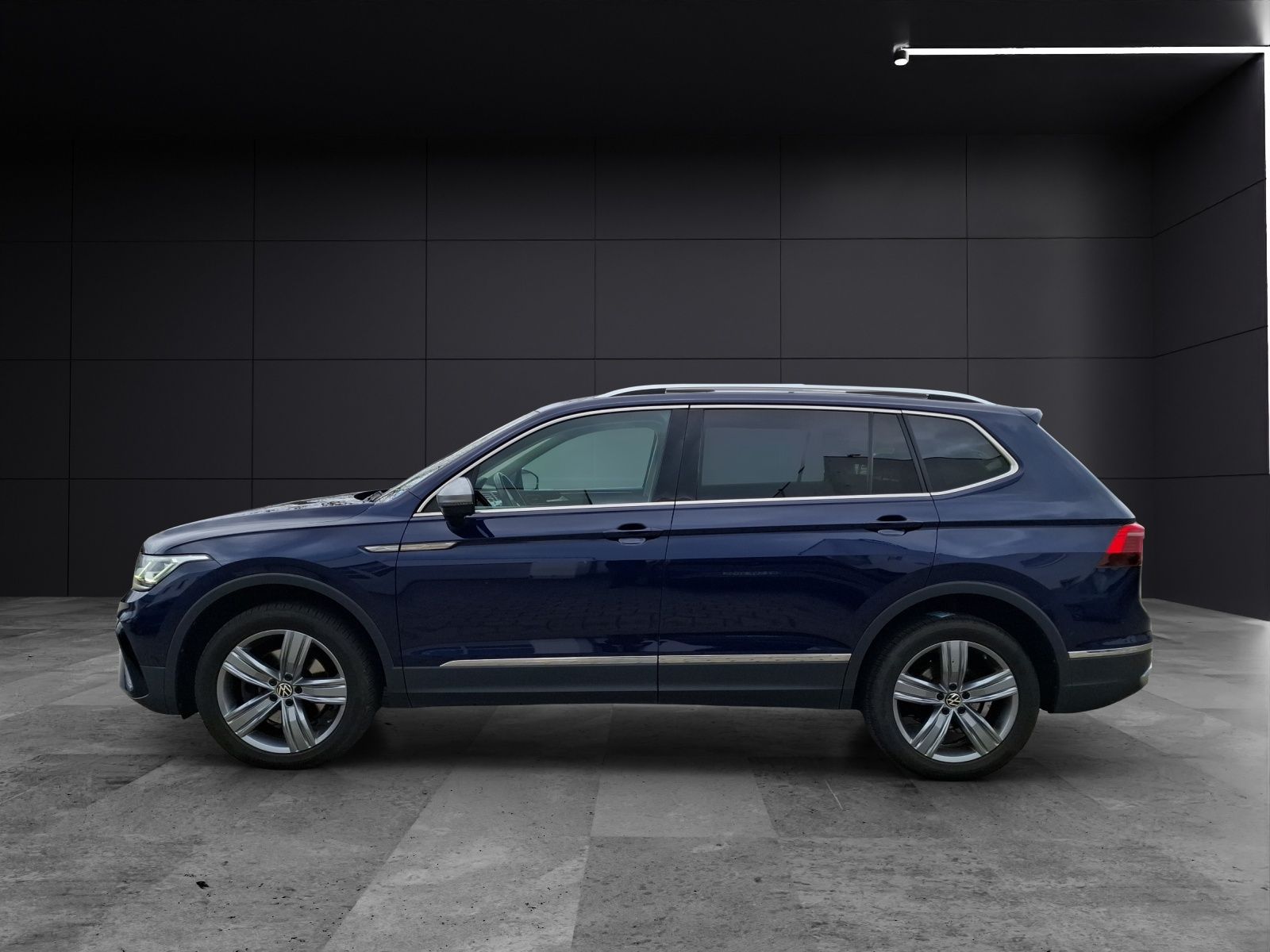 Fahrzeugabbildung Volkswagen Tiguan Allspace TDI Elegance DSG 4M Standhzg. Ma